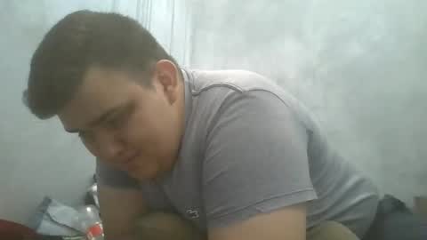 Snapshot of gorditoricojeje chatting on May 15, 10:17 pm GorditoRicoJejeMX online show from May 15, 10:17 pm