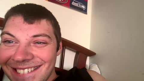 Snapshot of gorgemaster chatting on June 3, 4:01 pm gorgemaster online show from June 3, 4:01 pm