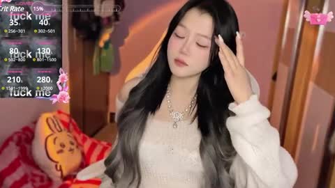 Snapshot of gorgeous_girl33 chatting on December 22, 1:22 pm gorgeous girl33 online show from December 22, 1:22 pm