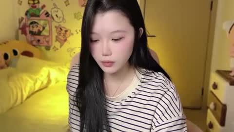 Snapshot of gorgeous_girl33 chatting on October 5, 8:18 pm gorgeous girl33 online show from October 5, 8:18 pm