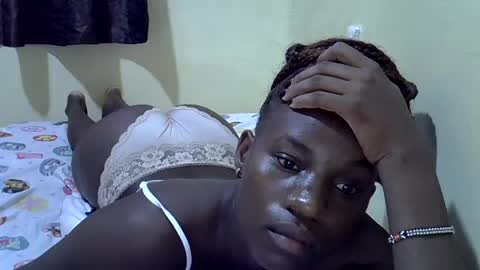 Snapshot of gorgeous_maya1 chatting on July 12, 10:39 am gorgeous_maya1 online show from July 12, 10:39 am