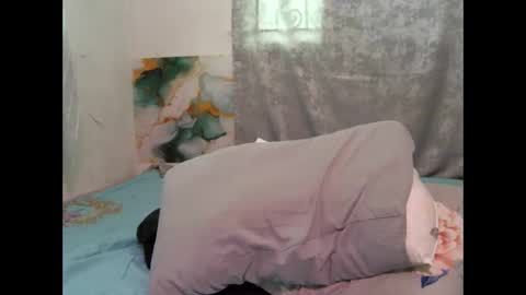 Snapshot of gorgeouslips10 chatting on June 9, 10:16 am gorgeouslips10 online show from June 9, 10:16 am