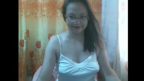 gorgeousmama online show from October 18, 4:48 am