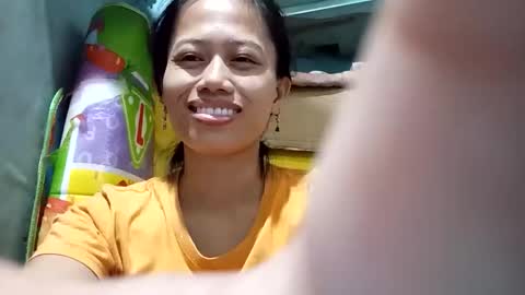 GorgeousPinay babe online show from March 28, 12:10 am