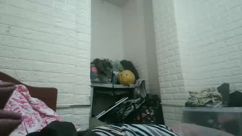 gorgeousselenaxx online show from March 2, 8:48 am