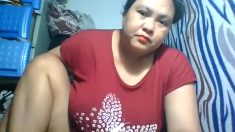 Snapshot of gorgeousselenaxx chatting on July 18, 1:10 am gorgeousselenaxx online show from July 18, 1:10 am
