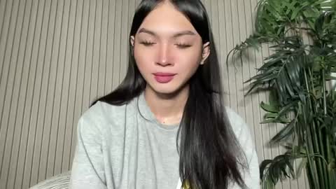Snapshot of gorgex_diana chatting on April 21, 6:23 pm D I A N A online show from April 21, 6:23 pm