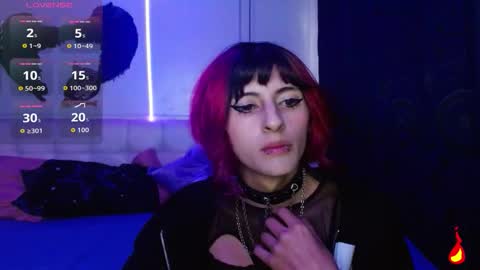 goth_minerva online show from October 8, 1:53 pm
