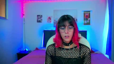 goth_minerva online show from February 10, 2:43 pm