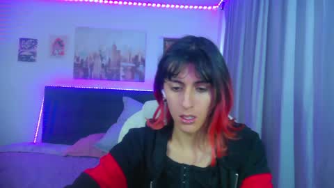 Snapshot of goth_minerva chatting on April 27, 1:42 pm goth_minerva online show from April 27, 1:42 pm