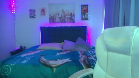 Snapshot of goth_minerva chatting on May 20, 1:39 pm goth_minerva online show from May 20, 1:39 pm