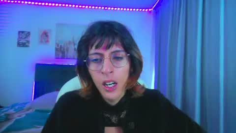 Snapshot of goth_minerva chatting on June 25, 1:59 pm goth_minerva online show from June 25, 1:59 pm