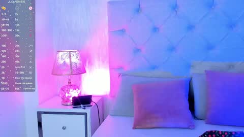 goth_tasha online show from April 1, 8:39 pm