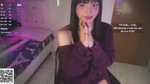 Snapshot of gothbabe2001 chatting on June 9, 2:50 pm Cami online show from June 9, 2:50 pm