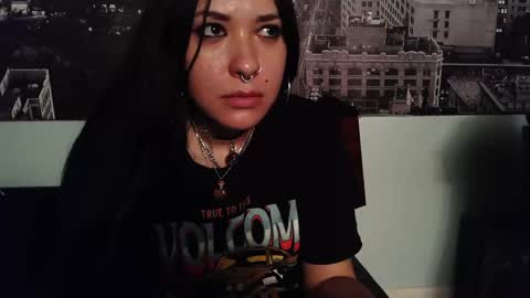 gothbaby305 online show from October 6, 5:10 pm