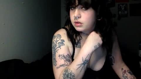Goddessr0se online show from April 15, 3:24 am