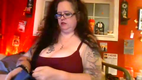 GothickMaiden online show from June 27, 2:27 am
