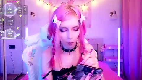 Snapshot of gothiclali chatting on June 21, 11:51 pm gothiclali online show from June 21, 11:51 pm