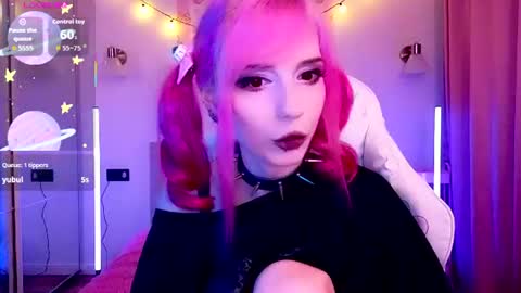 Snapshot of gothiclali chatting on June 22, 10:29 pm gothiclali online show from June 22, 10:29 pm