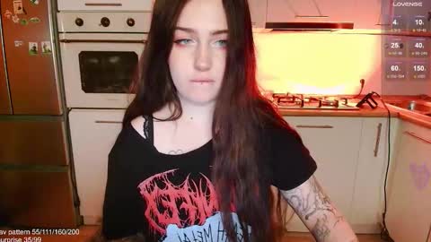 traumfrau Kira angel face devil eyes I SELL A LOT VIDEO IN GALLERY online show from October 19, 12:28 pm