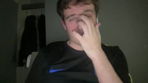 Snapshot of gotitgoin_ chatting on December 14, 2:06 am GotItGoin online show from December 14, 2:06 am