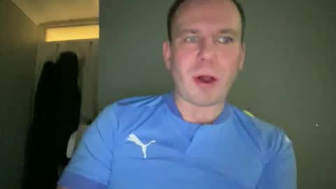 Snapshot of gotitgoin_ chatting on January 8, 10:23 pm GotItGoin online show from January 8, 10:23 pm