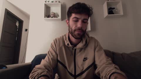 gottalovelatinas online show from April 8, 5:24 pm