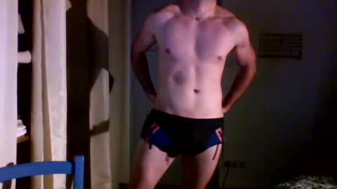 goura2000 online show from December 28, 10:23 pm