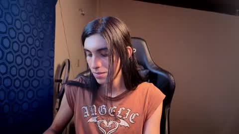 Snapshot of gowther__ chatting on April 2, 6:33 am angelito tu novio online show from April 2, 6:33 am