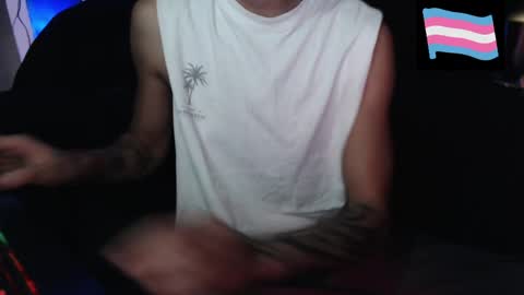 Snapshot of gowtherrrr_ chatting on April 4, 4:00 am Manolo modelo independiente online show from April 4, 4:00 am