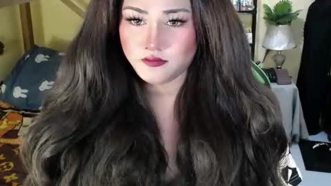 Grace De Magiba online show from February 3, 7:57 am