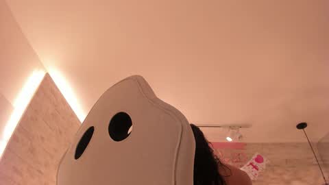  GRACE online show from February 10, 11:25 am