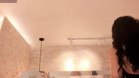 Snapshot of grace_daviss chatting on April 20, 10:51 am GRACE online show from April 20, 10:51 am