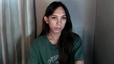 Snapshot of grace_for_youuu chatting on April 23, 10:45 pm HoneyGrace online show from April 23, 10:45 pm