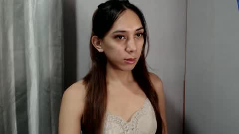 Snapshot of grace_for_youuu chatting on April 26, 12:14 pm HoneyGrace online show from April 26, 12:14 pm