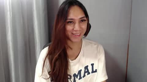 Snapshot of grace_for_youuu chatting on April 30, 12:17 am HoneyGrace online show from April 30, 12:17 am