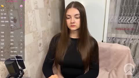 Grace Brown online show from June 3, 9:42 pm
