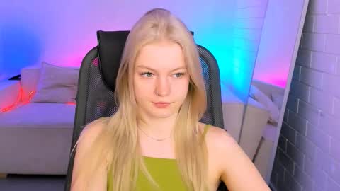 Grace Glamour online show from November 14, 5:17 am