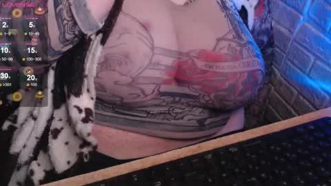 Lisa online show from November 24, 2:39 pm