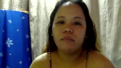 Snapshot of graciabuttercup chatting on June 8, 12:03 am gracia online show from June 8, 12:03 am