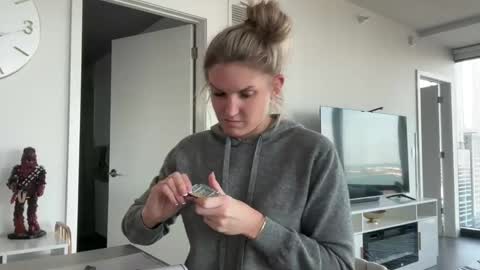 Gracie Mae online show from March 3, 9:48 pm