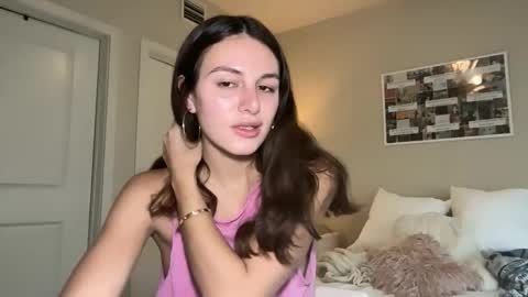 Gracie Smith online show from April 19, 5:34 pm