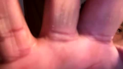 gramztoexhale7 online show from February 7, 9:26 am