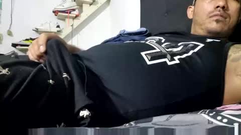 Snapshot of granpoya83 chatting on April 5, 5:59 am granpoya83 online show from April 5, 5:59 am