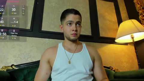 Snapshot of grantblake chatting on May 6, 5:14 am Grant online show from May 6, 5:14 am