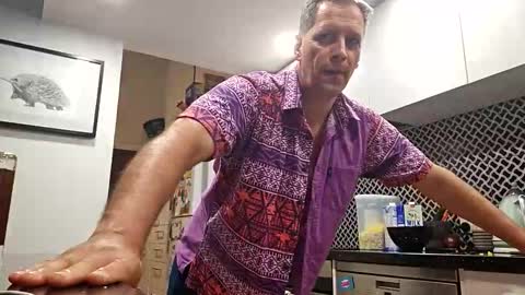 Snapshot of grattitude chatting on March 9, 10:47 pm grattitude online show from March 9, 10:47 pm