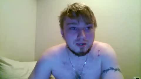 Snapshot of gravewalker22 chatting on February 6, 3:11 am gravewalker22 online show from February 6, 3:11 am