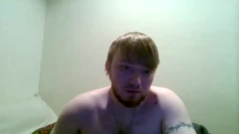 Snapshot of gravewalker22 chatting on February 25, 3:05 am gravewalker22 online show from February 25, 3:05 am