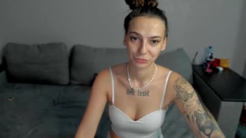 Anna online show from March 2, 1:19 am