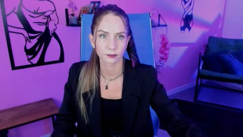 GrayceWild online show from September 16, 11:33 am